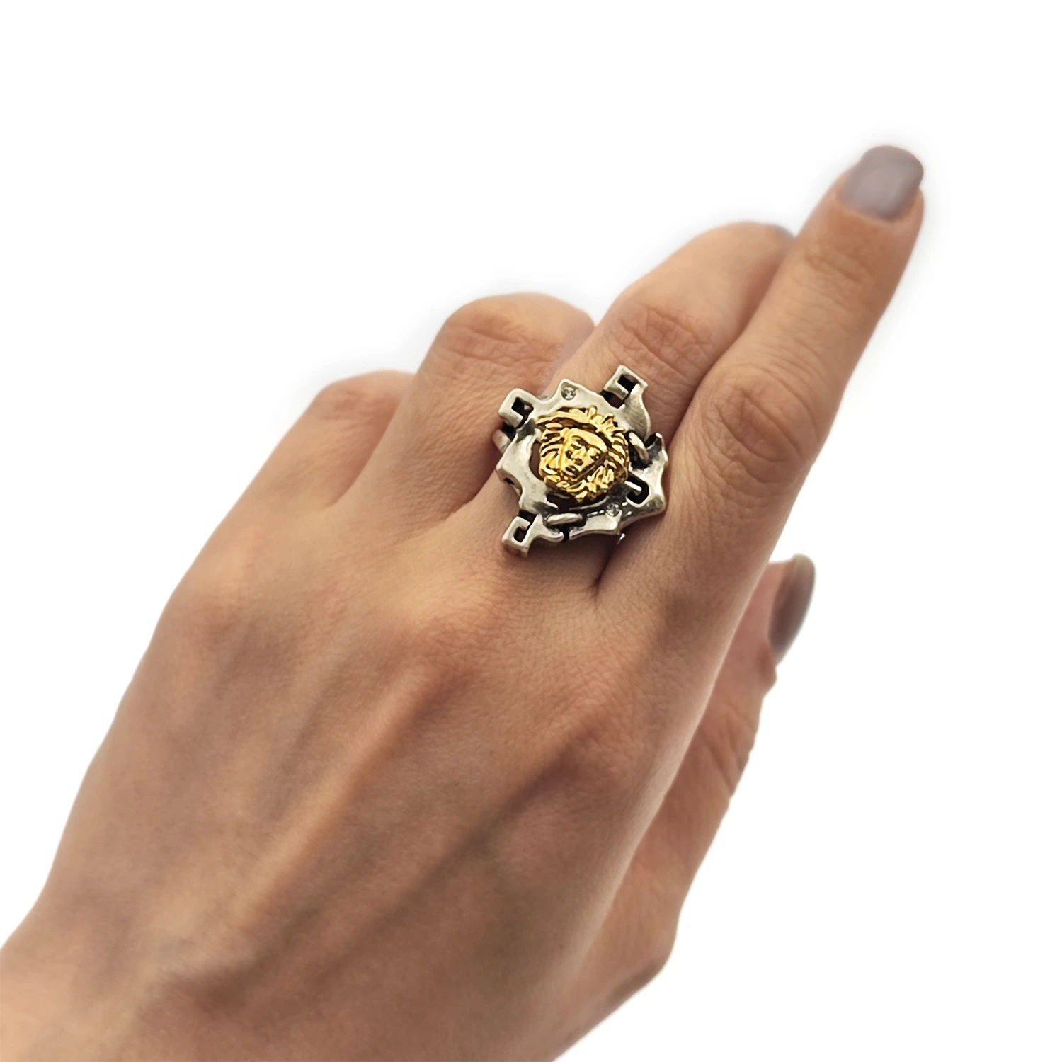 انگشتر طرح ایتالیا ورساچ