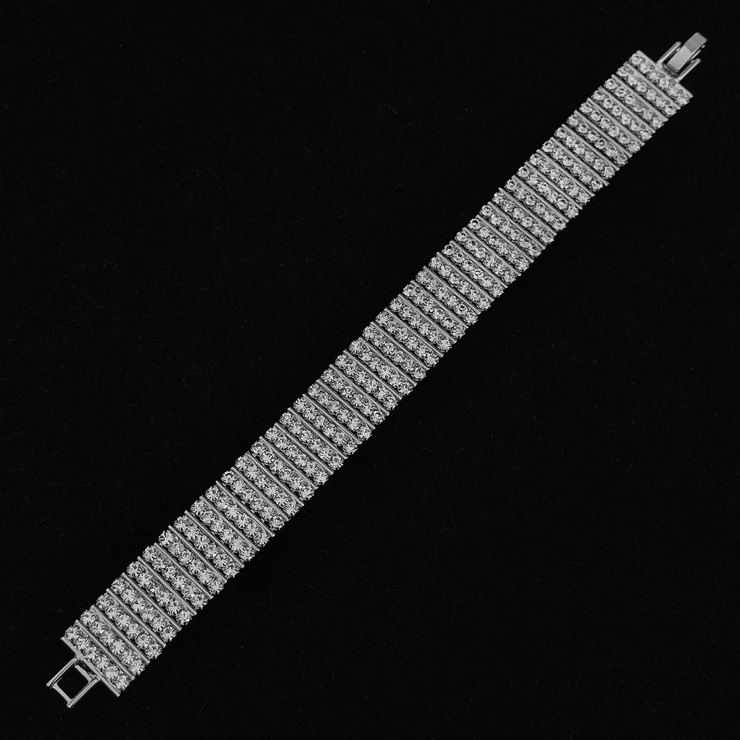 دستبند طرح جواهر تنیس 