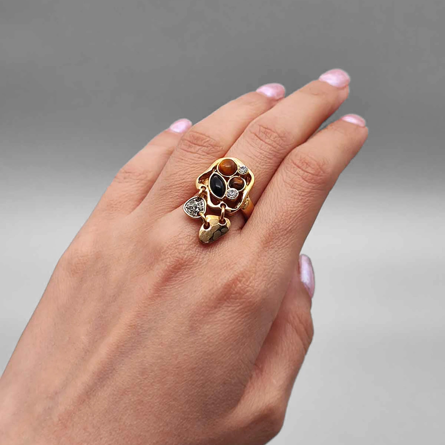 انگشتر چشم ببر