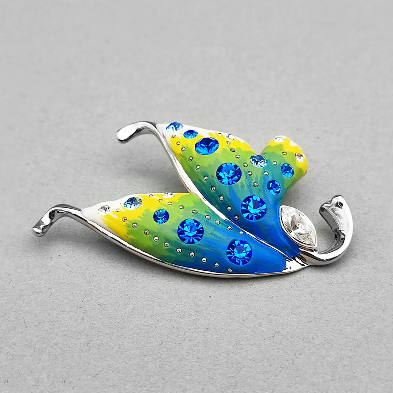 گلسینه پروانه رنگارنگ